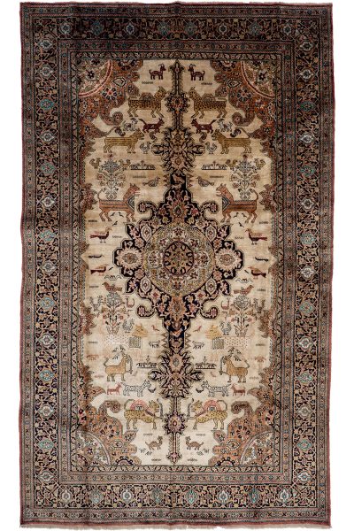 Silk Qum