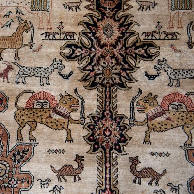 Silk Qum