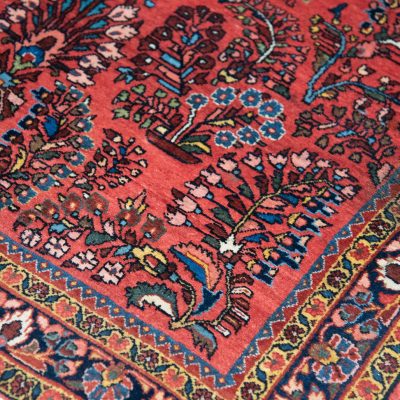 Antique Sarouk Rug c. 1920