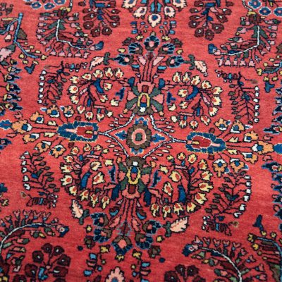 Antique Sarouk Rug c. 1920