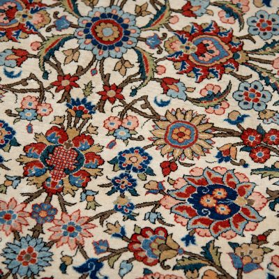 Kashan Rug